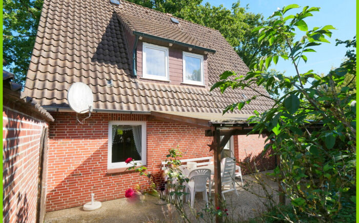 Haus Gartenansicht
