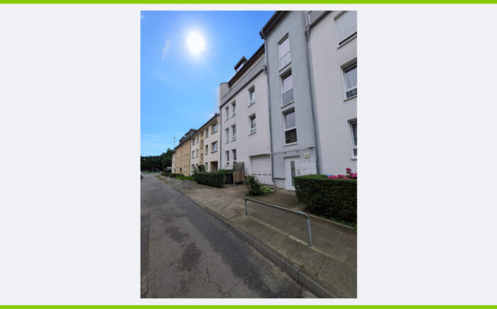 STRASSE